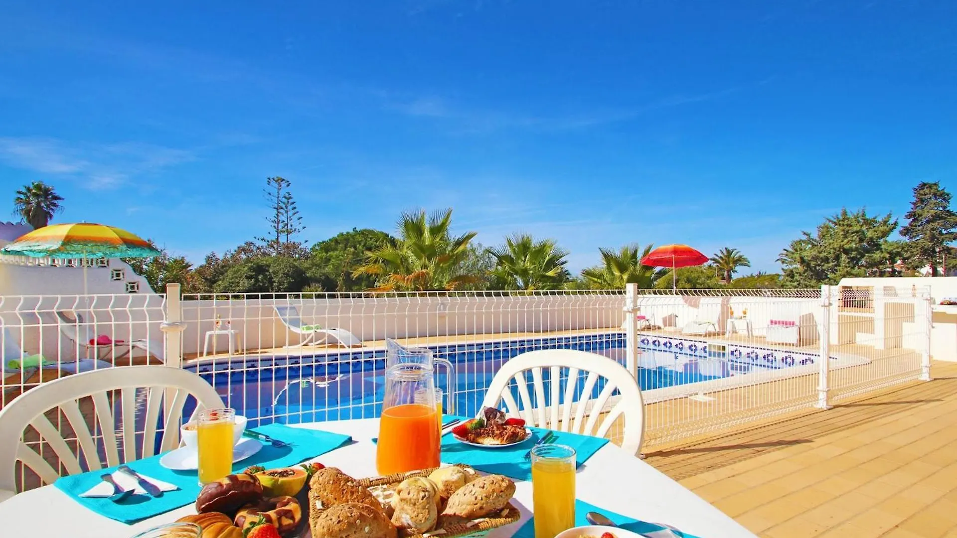 Villa With Heatable Pool Carvoeiro  Portugal
