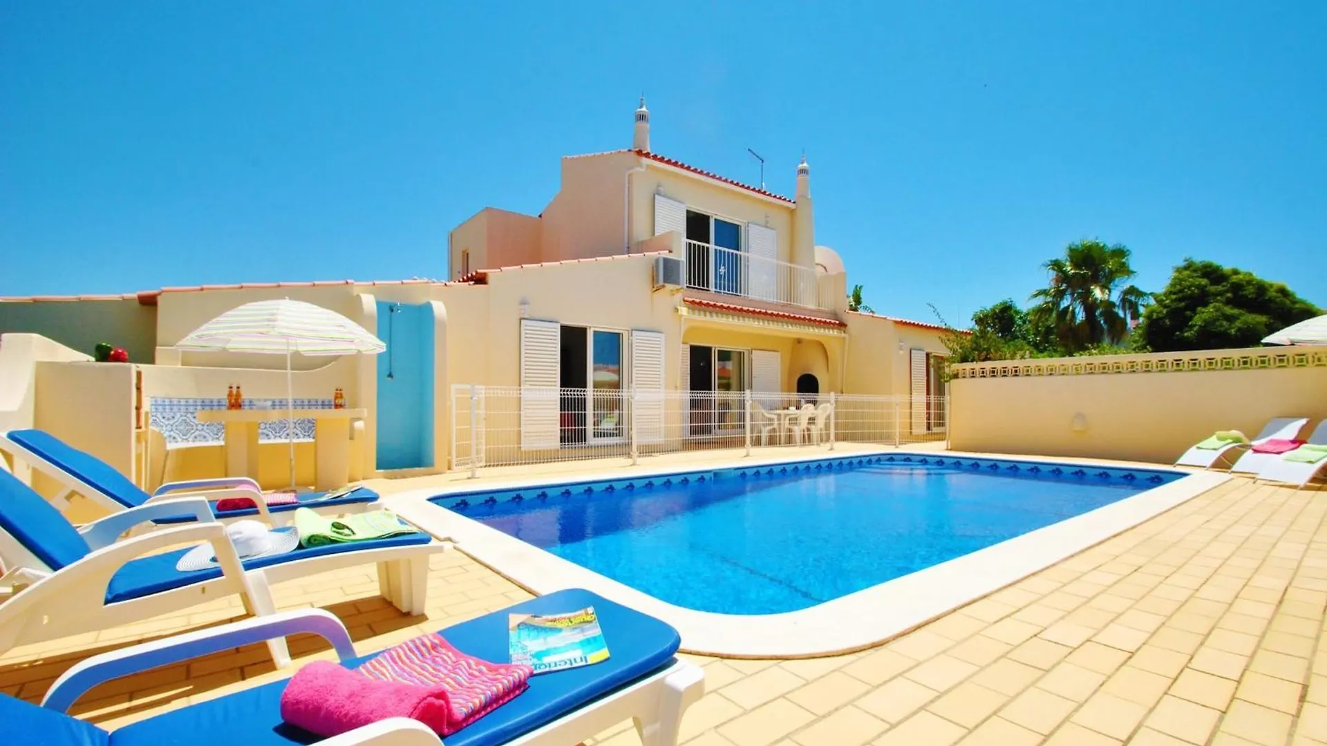Villa With Heatable Pool Carvoeiro